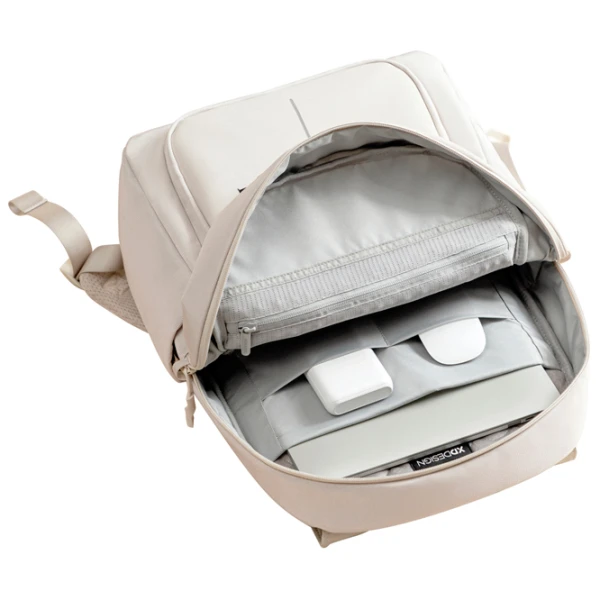 Рюкзак для ноутбука XD-Design Bobby Daypack anti-theft 15.6"/ Светлый/ Серый photo 8