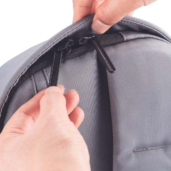 Рюкзак для планшета XD-Design Bobby Sling anti-theft 9.7"/ Серый photo 10