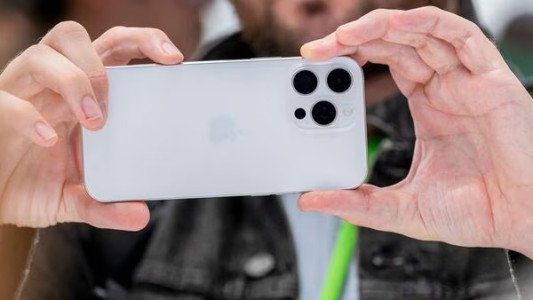 iPhone лайфхак – быстро отправляйте нужные снимки близким!