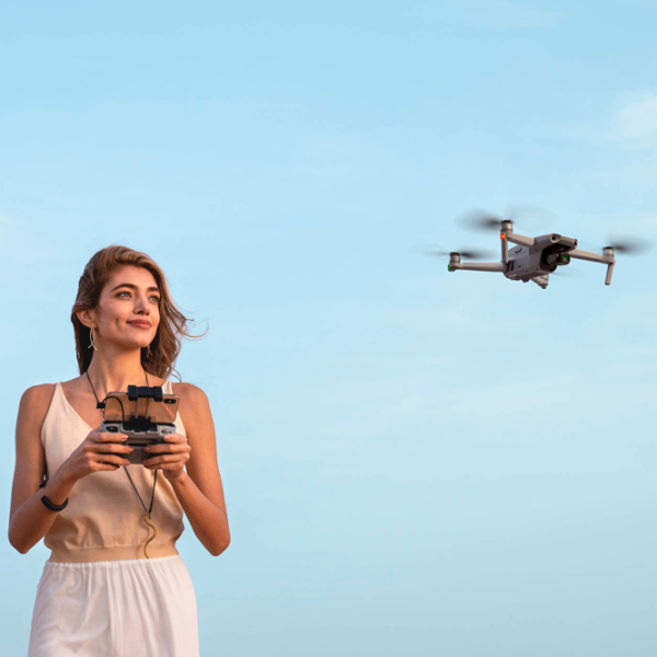 Dronă DJI Mavic Air 2 Fly More Combo Personal 68.4 km/h Gray photo 9