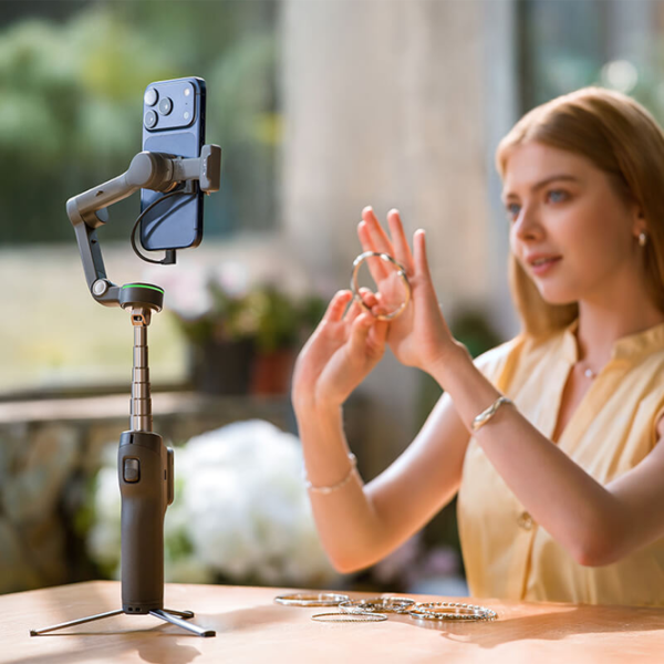 Stabilizator DJI Osmo Mobile 8P Creator Combo Black photo 11
